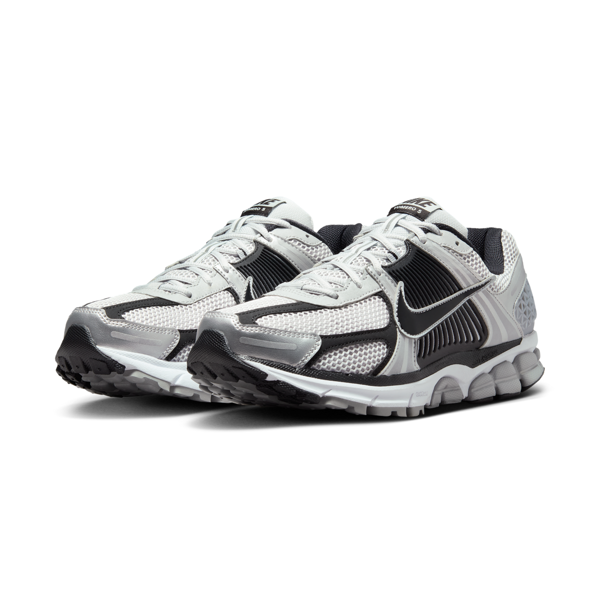 Nike Zoom Vomero 5 Metallic Silver Black