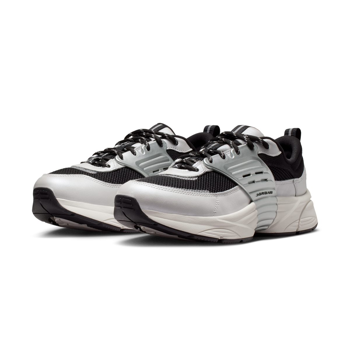Jordan Trunner O/S Photon Dust Black Sail