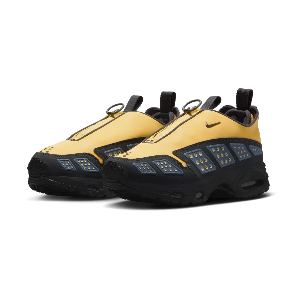 Nike Air Max Sunder Saturn Gold (Women's) | HF1199-700