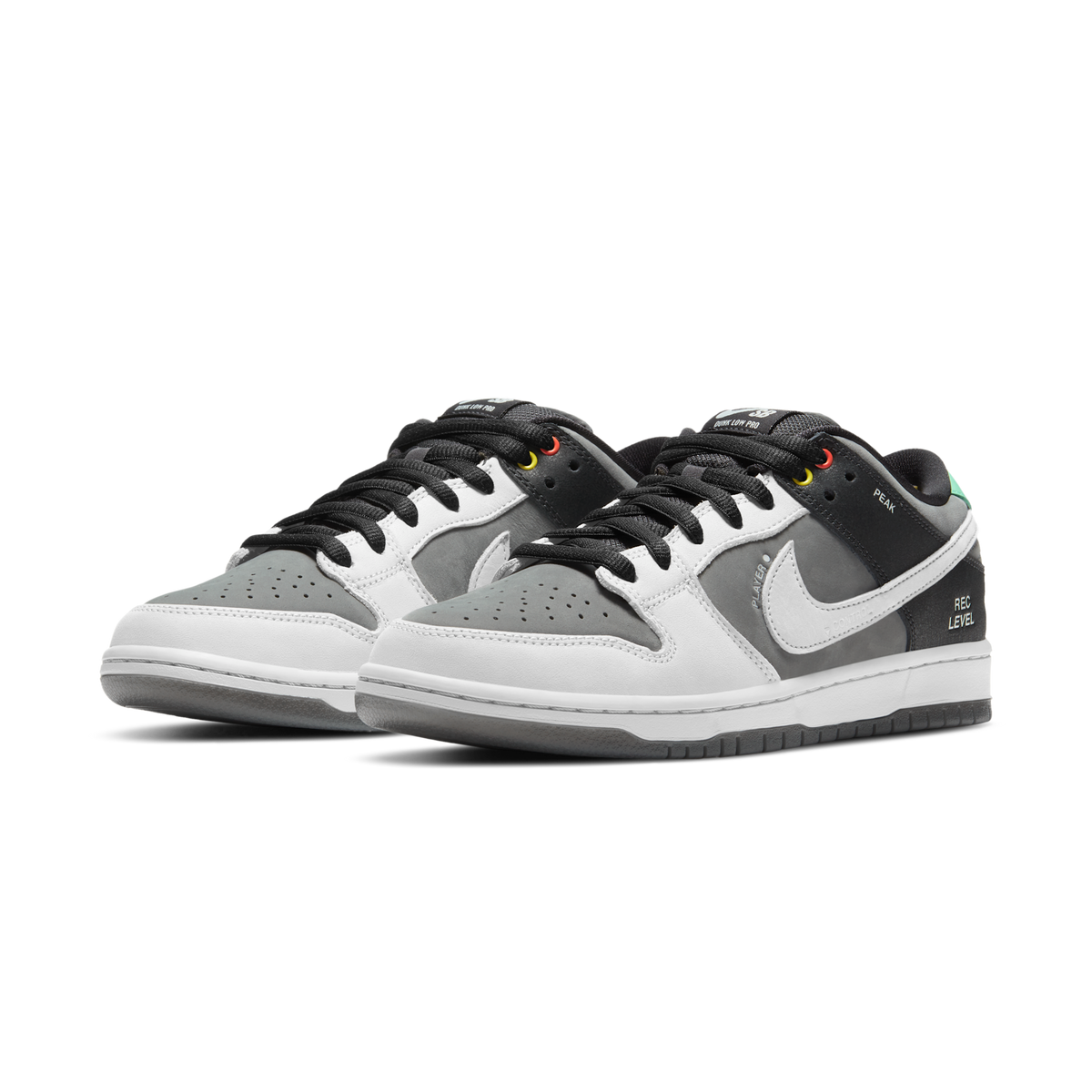 Nike SB Dunk Low VX1000