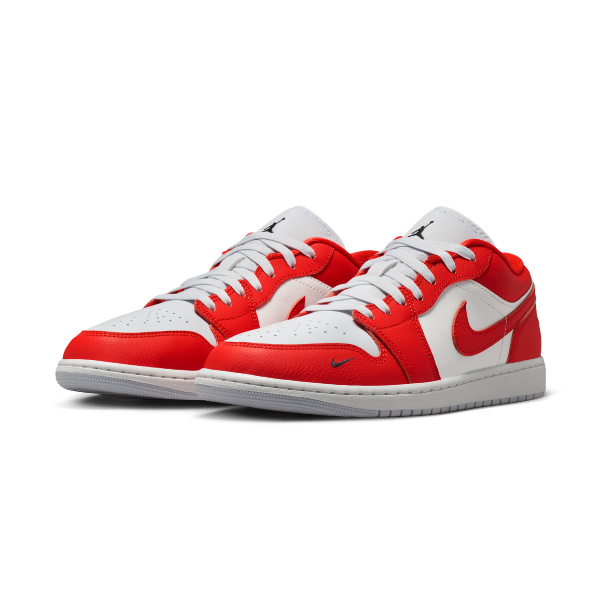Jordan 1 Low SE Chile Red