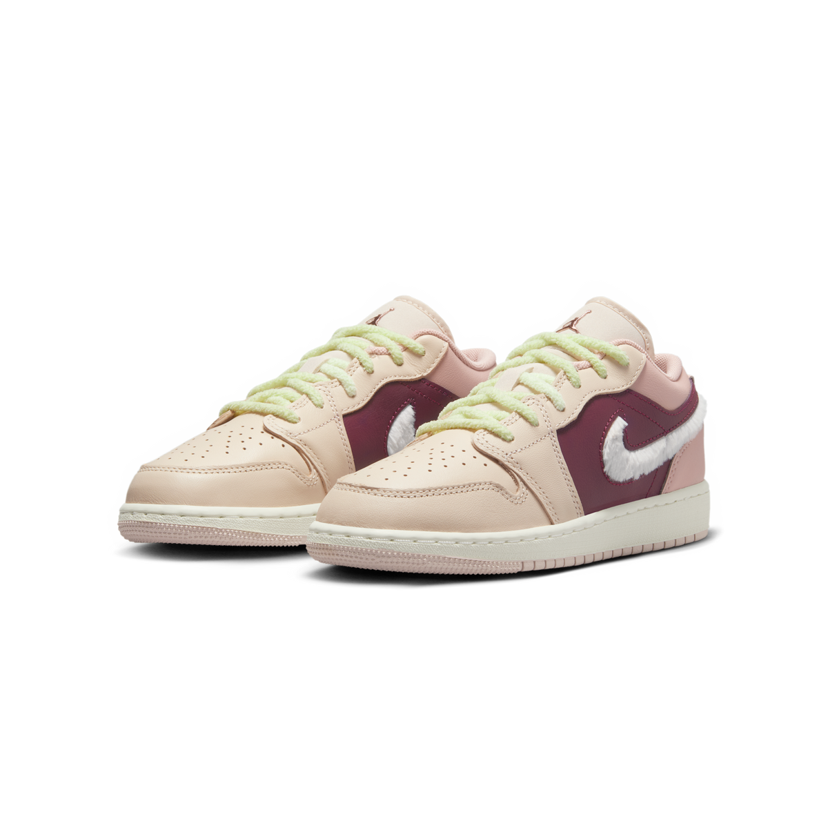 Jordan 1 Low SE Fur Swoosh (GS)