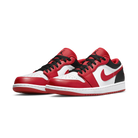 Jordan 1 Low Bulls