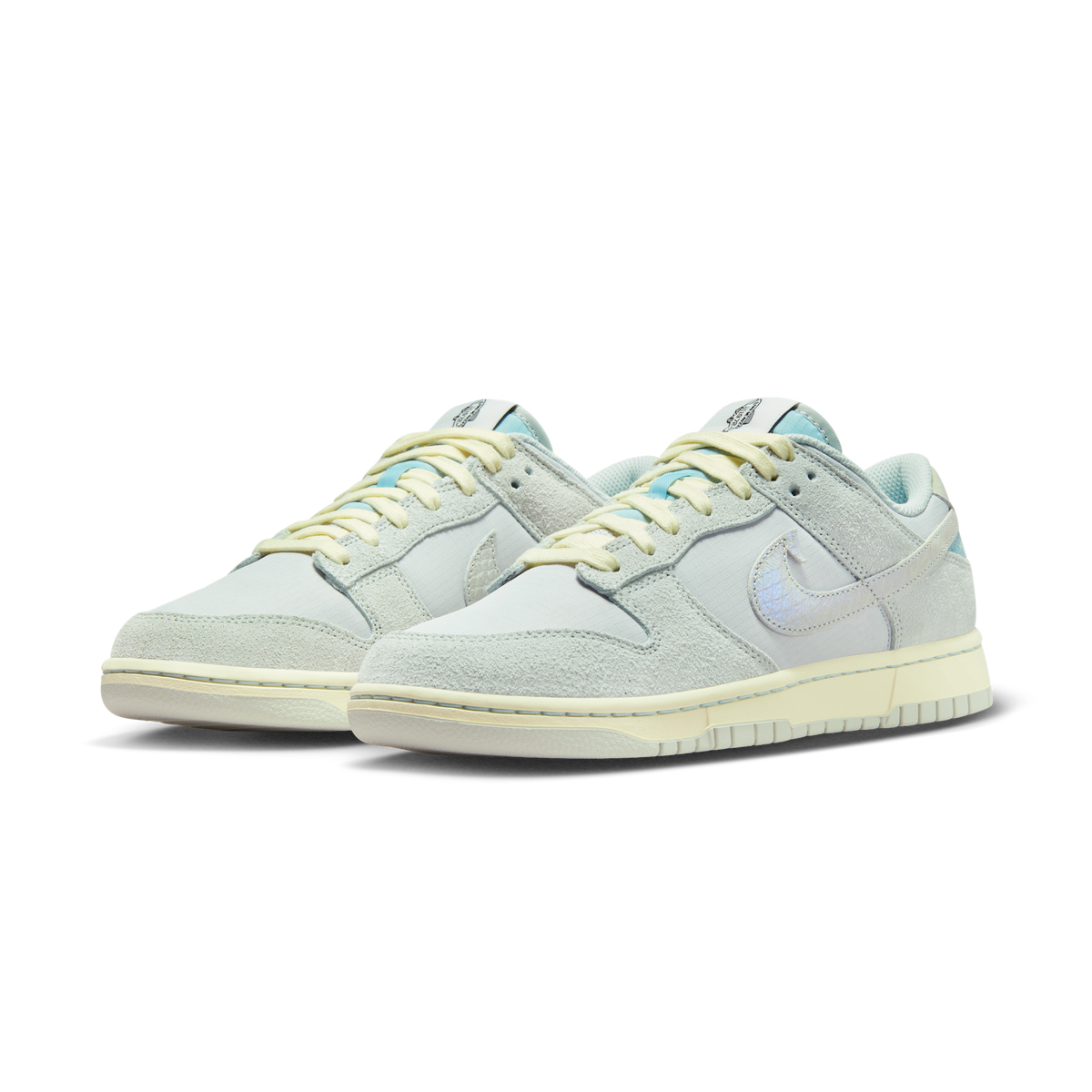 Nike Dunk Low SE Gone Fishing Chinook Salmon | DV7210-001