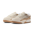 Jordan Flight Court SE Light Orewood Brown Sail (Women's)