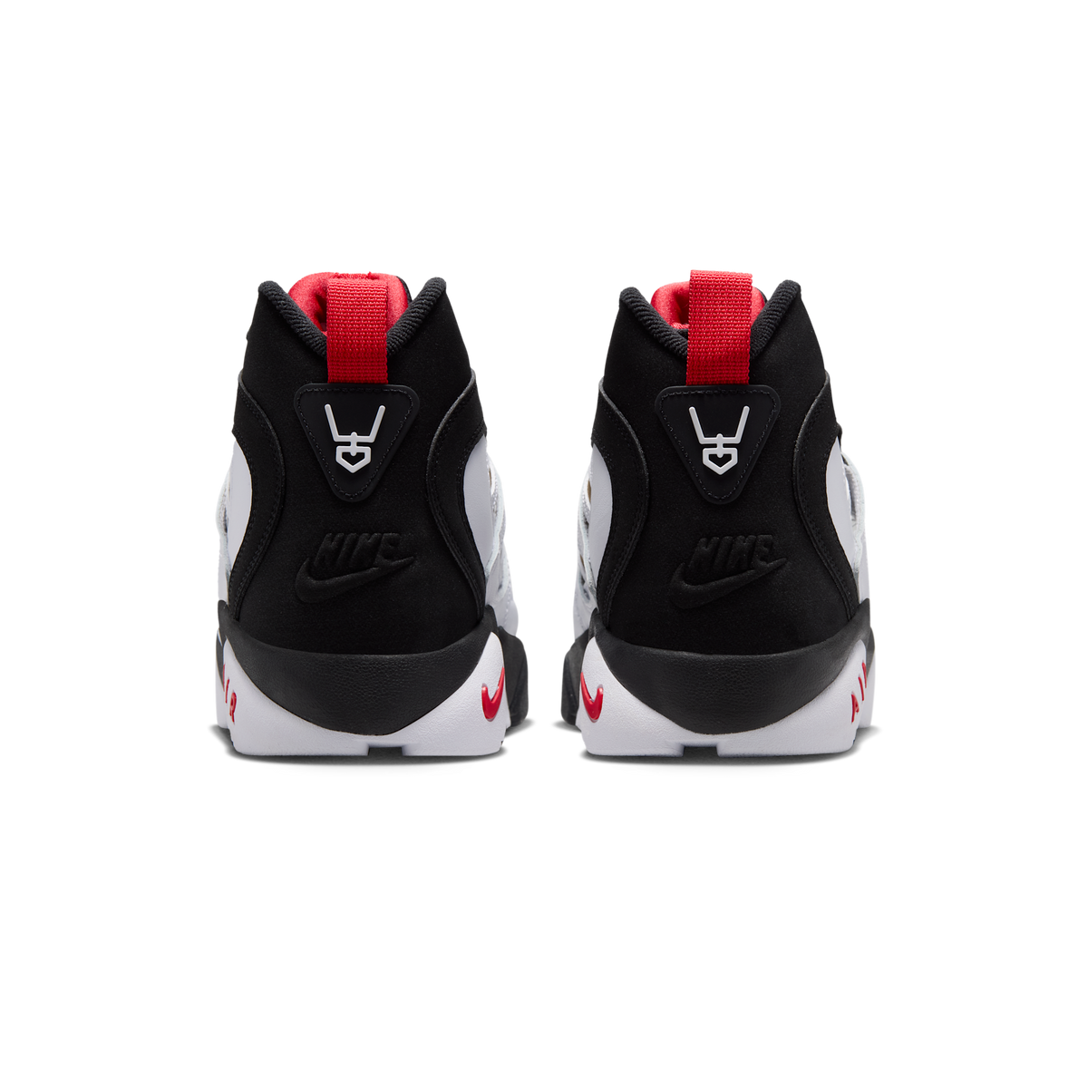 Nike Air Diamond Turf 2 49ers Home (2026)