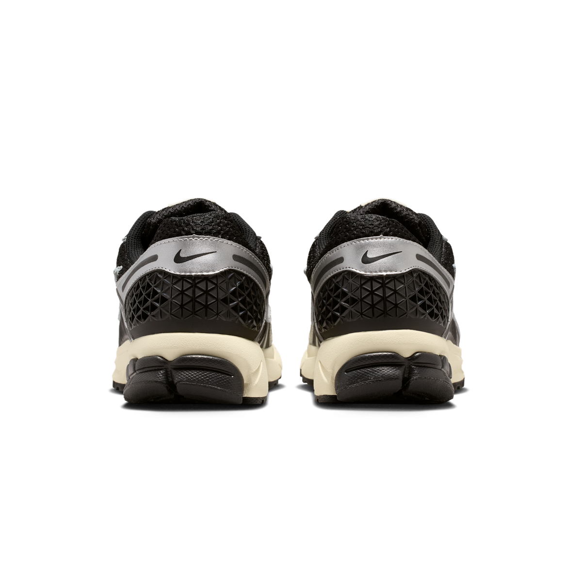 Nike Zoom Vomero 5 Black Metallic Silver Coconut Milk Chrome