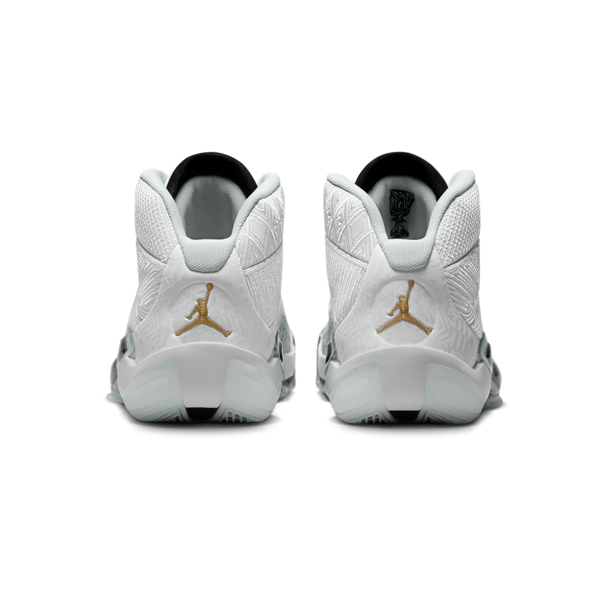 Jordan 38 FIBA (Clear Sole)