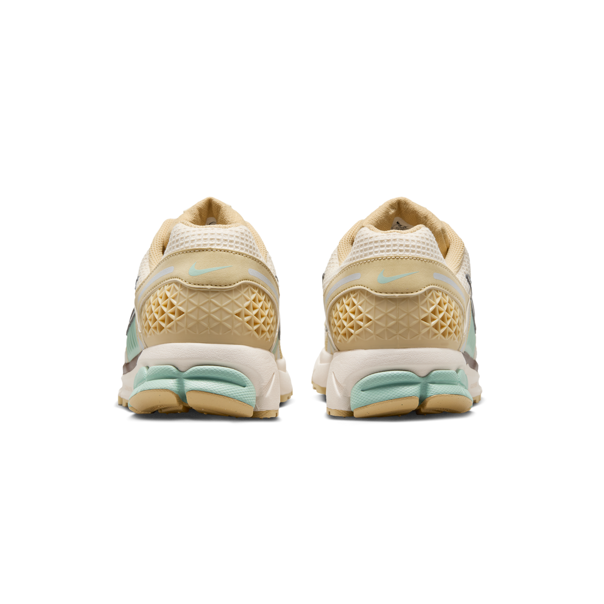 Nike Zoom Vomero 5 Team Gold Seafoam