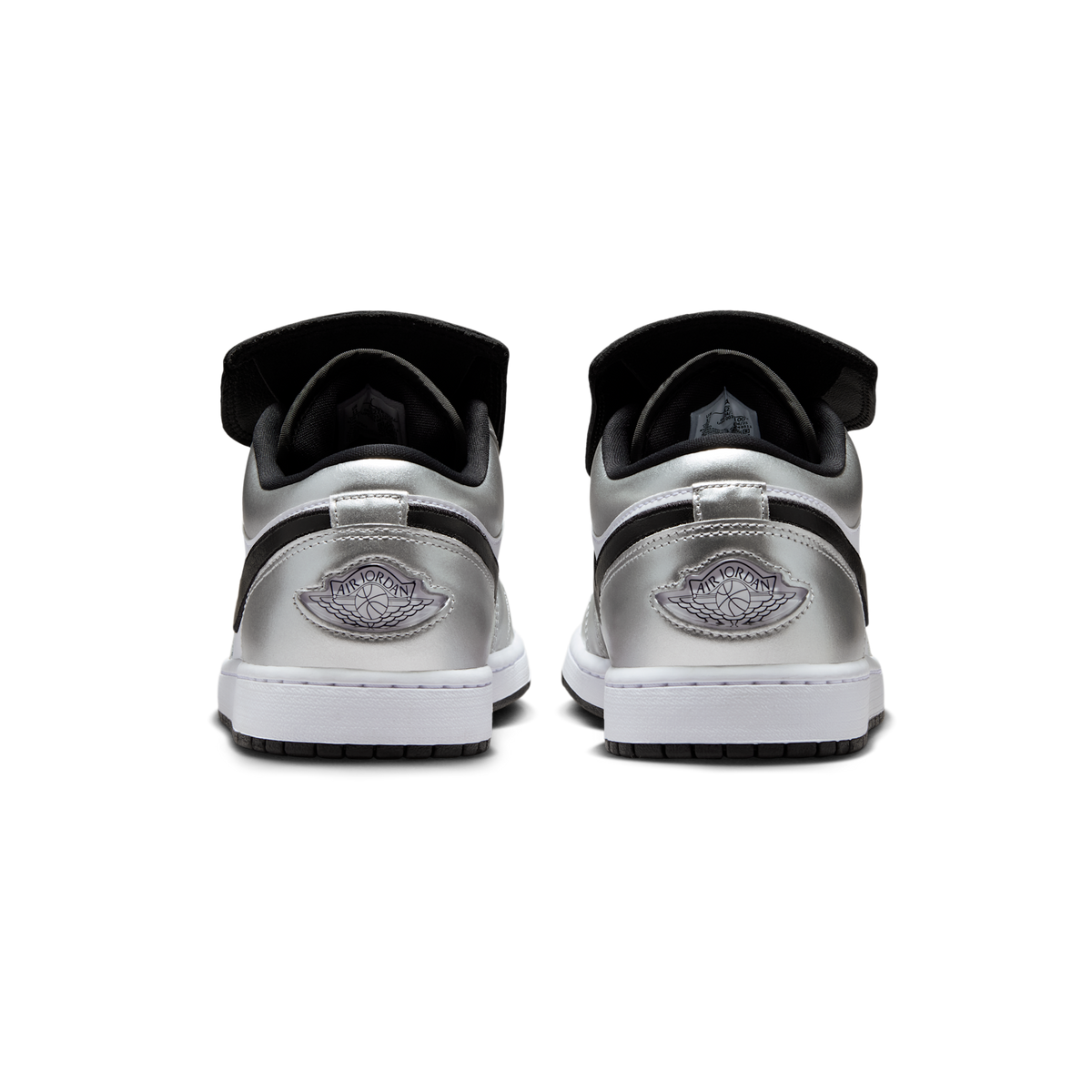 Jordan 1 Low SE Metallic Silver Tiempo