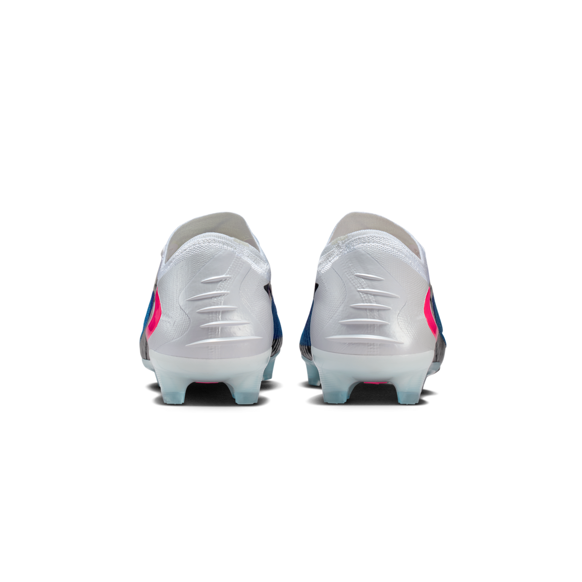Nike Phantom 6 Low Elite FG Attack Pack