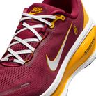 Nike Vomero 18 USC