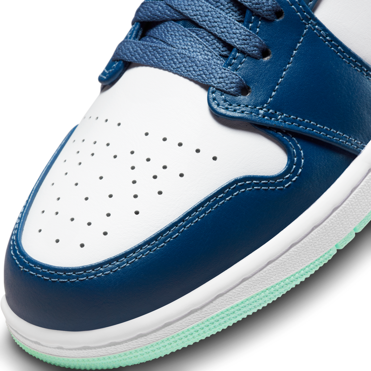 Jordan 1 Mid Mystic Navy Mint Foam