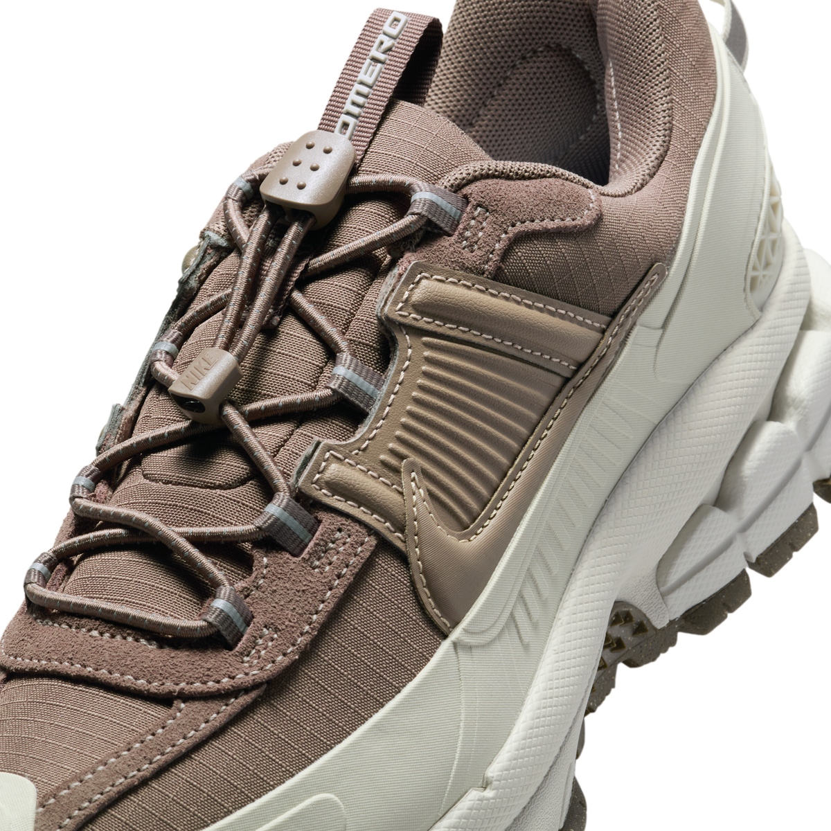 Nike Zoom Vomero 5 Roam Light Bone Mink Brown (Women's)