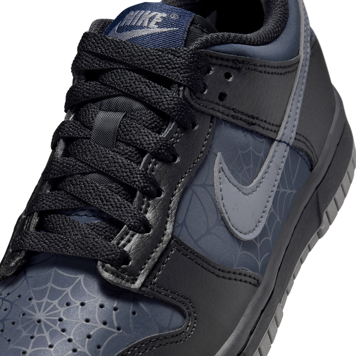 Nike Dunk Low Symbiote (GS)