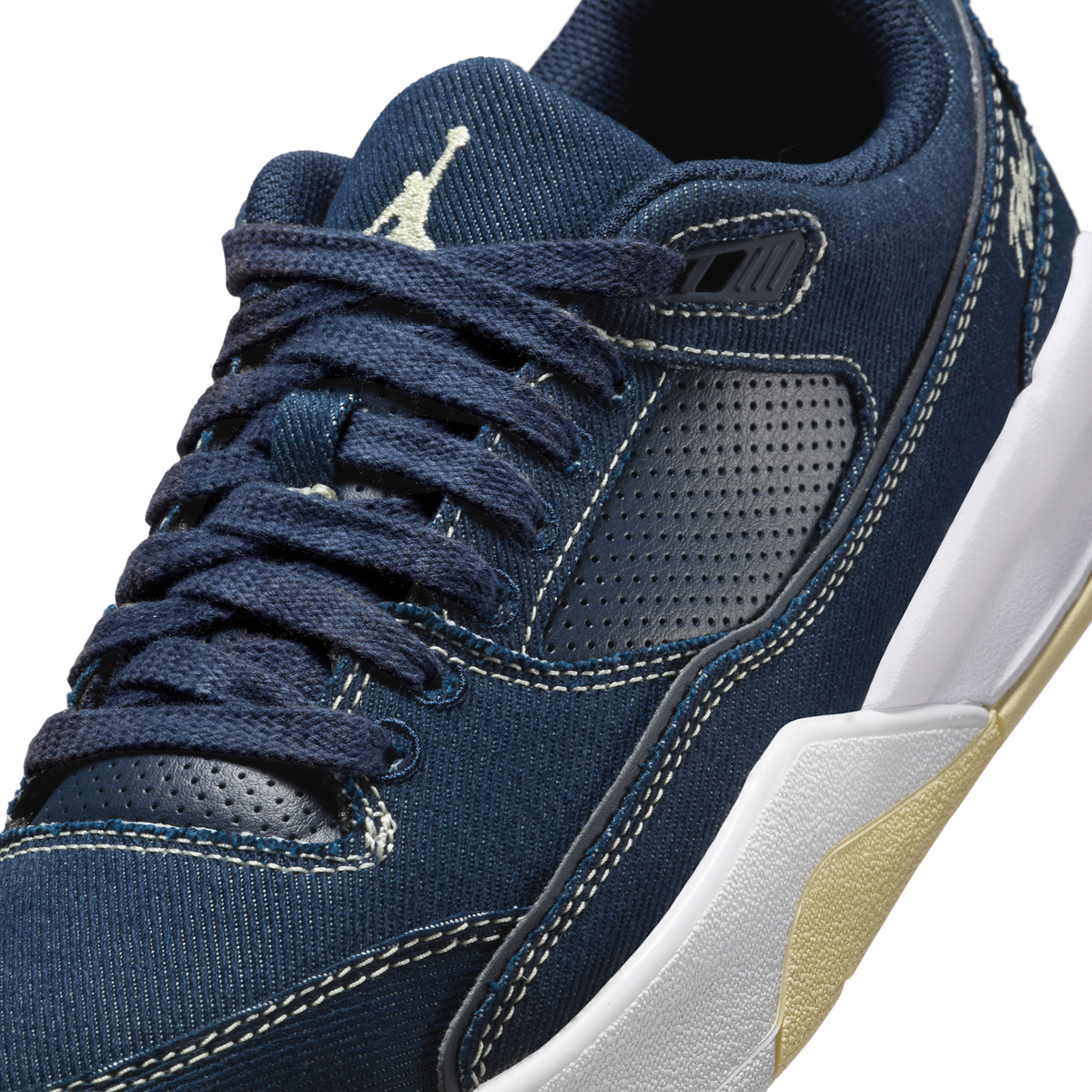 Jordan Flight Court Obsidian White Alabaster (Women's)