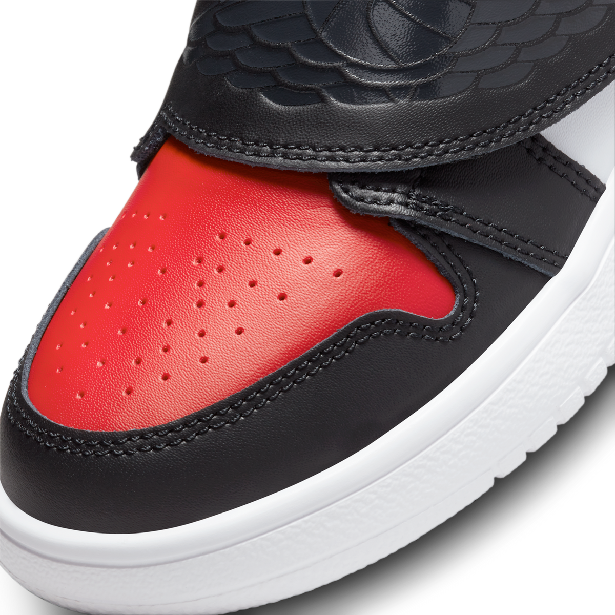 Sky Jordan 1 Bred Toe (PS)