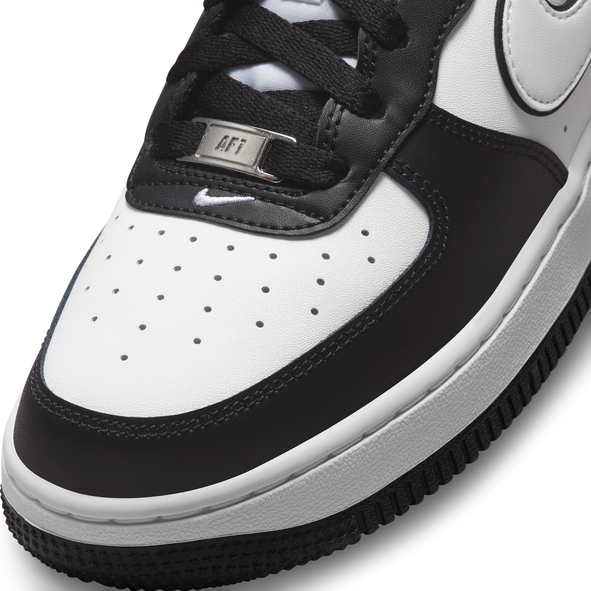 Nike Air Force 1 Low LV8 2 White Swoosh Panda (GS)