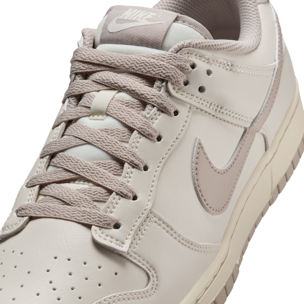Nike Dunk Low Retro Soft Pearl Cream