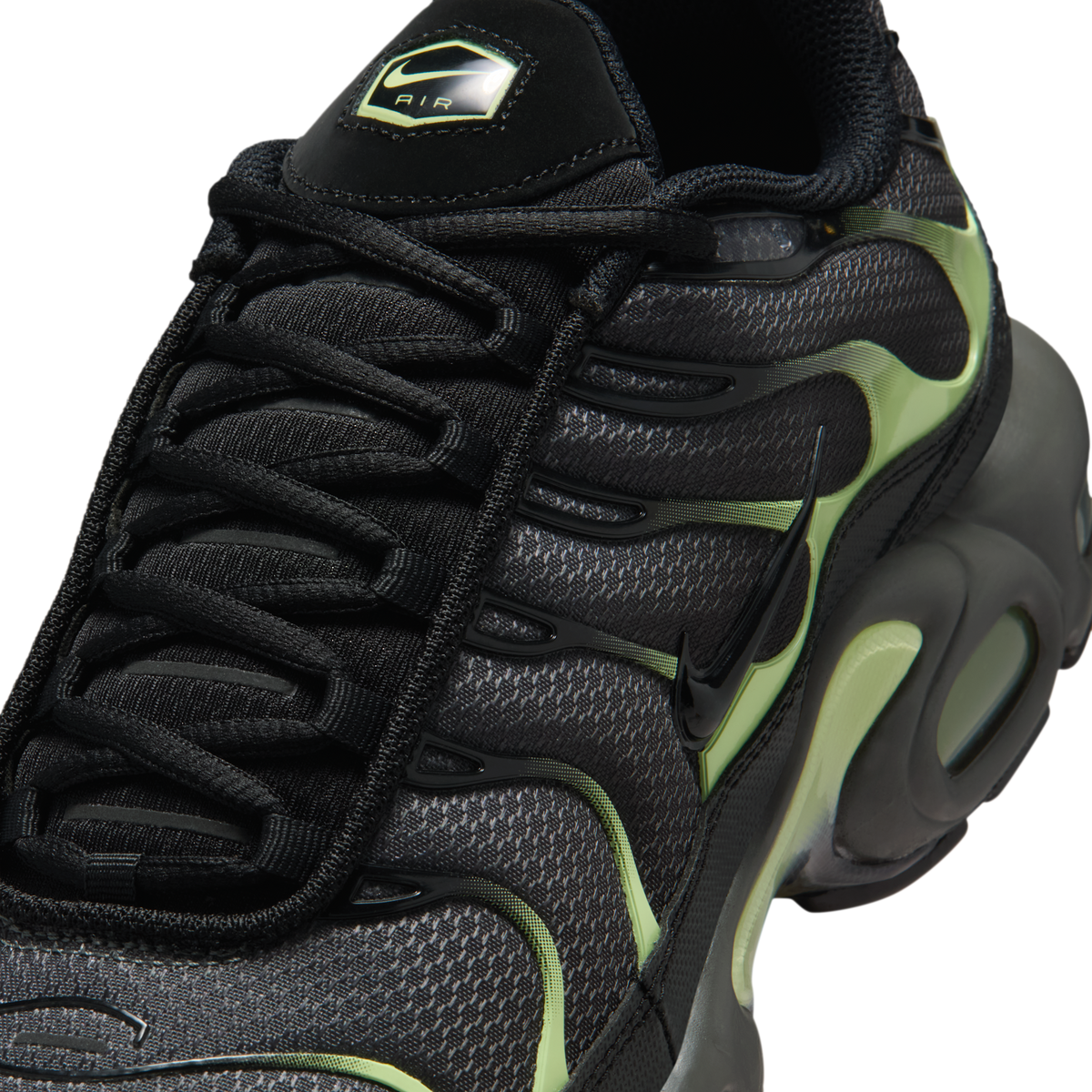 Nike Air Max Plus Iron Gray Light Liquid Lime Black | DM0032-035