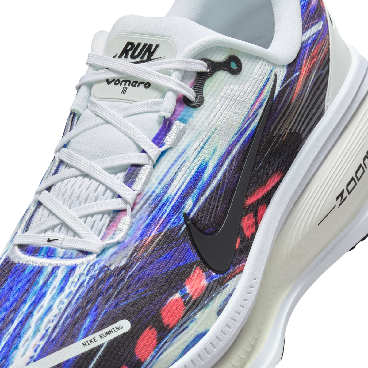 Nike Vomero 18 SE Light Trails