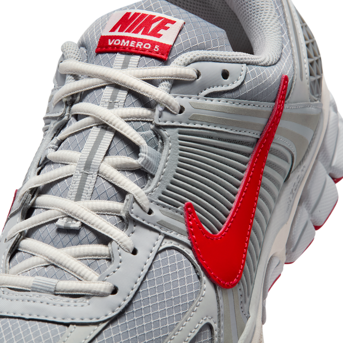Nike Zoom Vomero 5 SE Grey Fog University Red