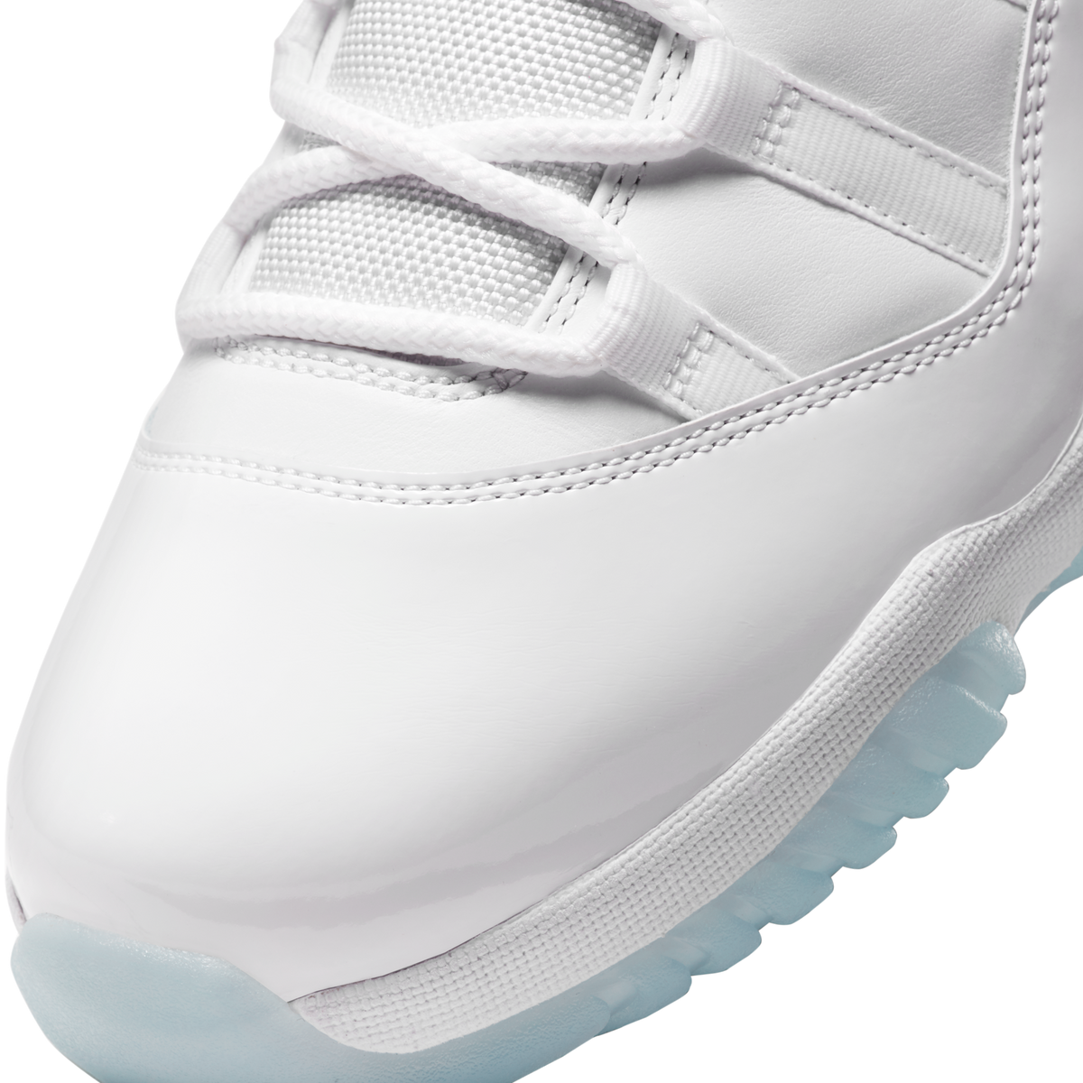 Jordan 11 Retro Low Legend Blue