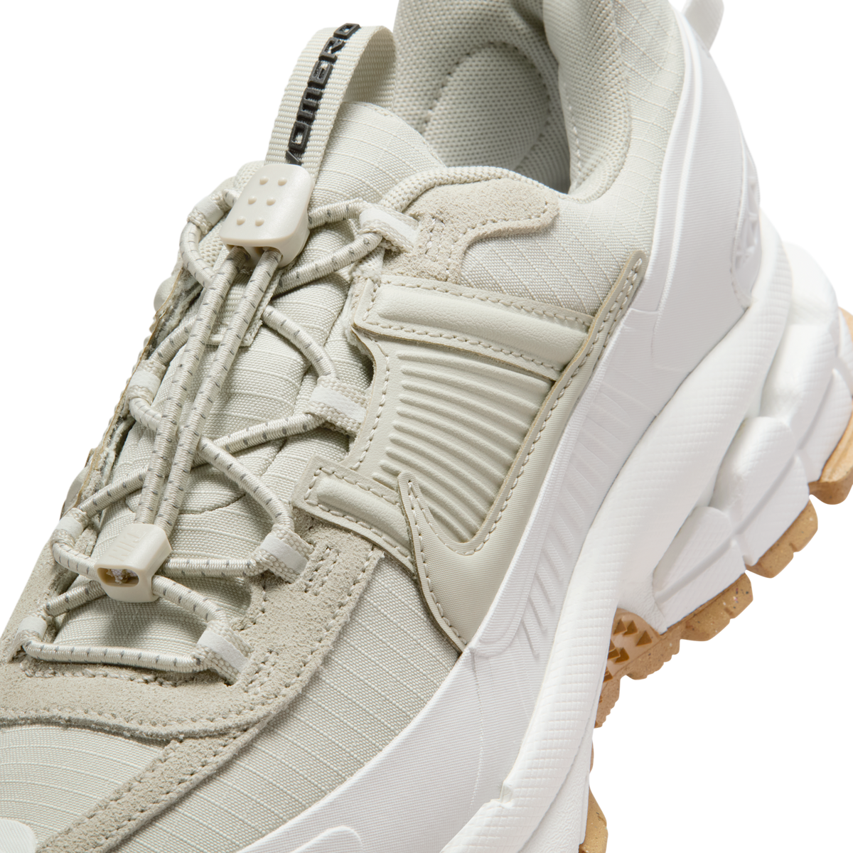 Nike Zoom Vomero 5 Roam Sail Light Stone Gum (Women's)