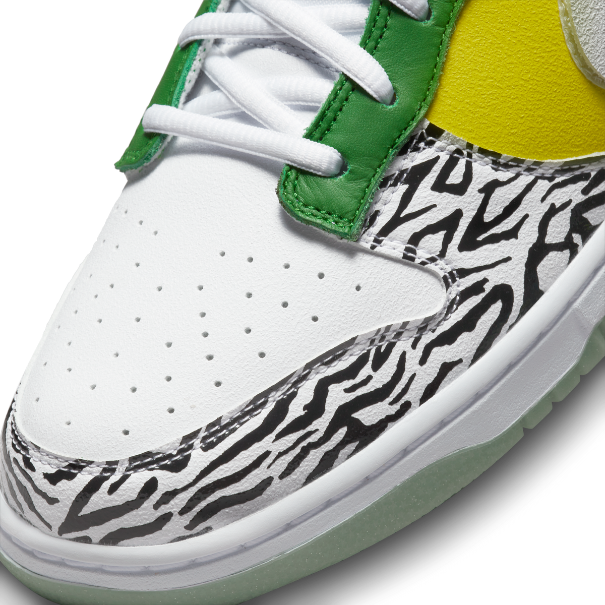 Nike Dunk Low Doernbecher Zoe