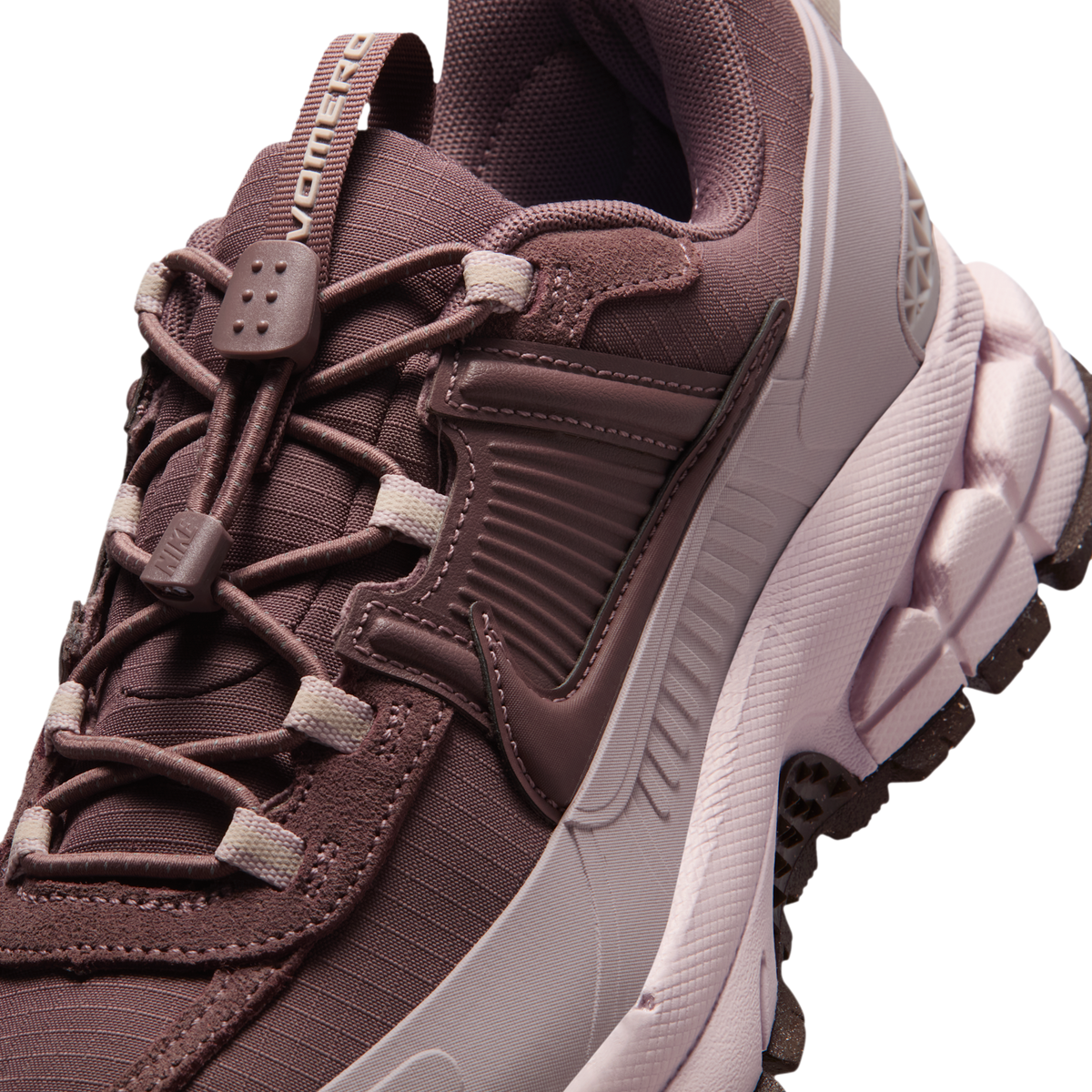 Nike Zoom Vomero 5 Roam Tattoo Particle Rose (Women's)