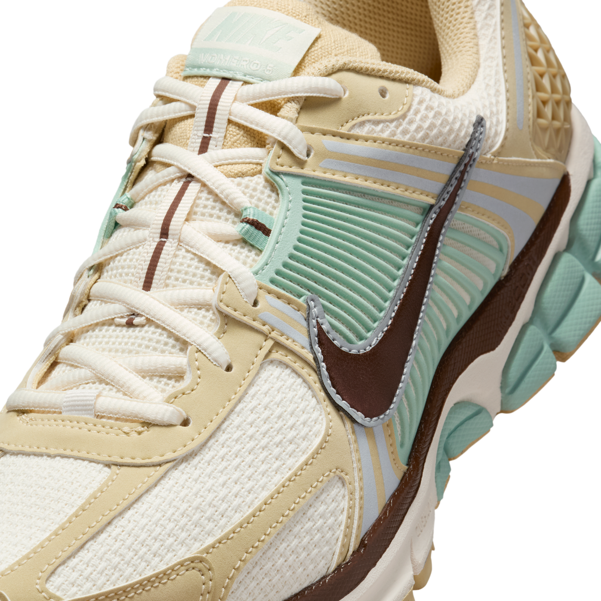 Nike Zoom Vomero 5 Team Gold Seafoam