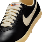 Nike Astro Grabber Black Muslin Sail (Women's) | II1259-001
