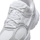 Nike V5 RNR White Black Metallic Silver (Women's)