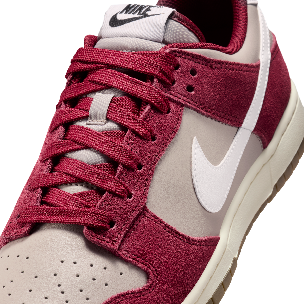 Nike Dunk Low Retro SE College Grey Team Red