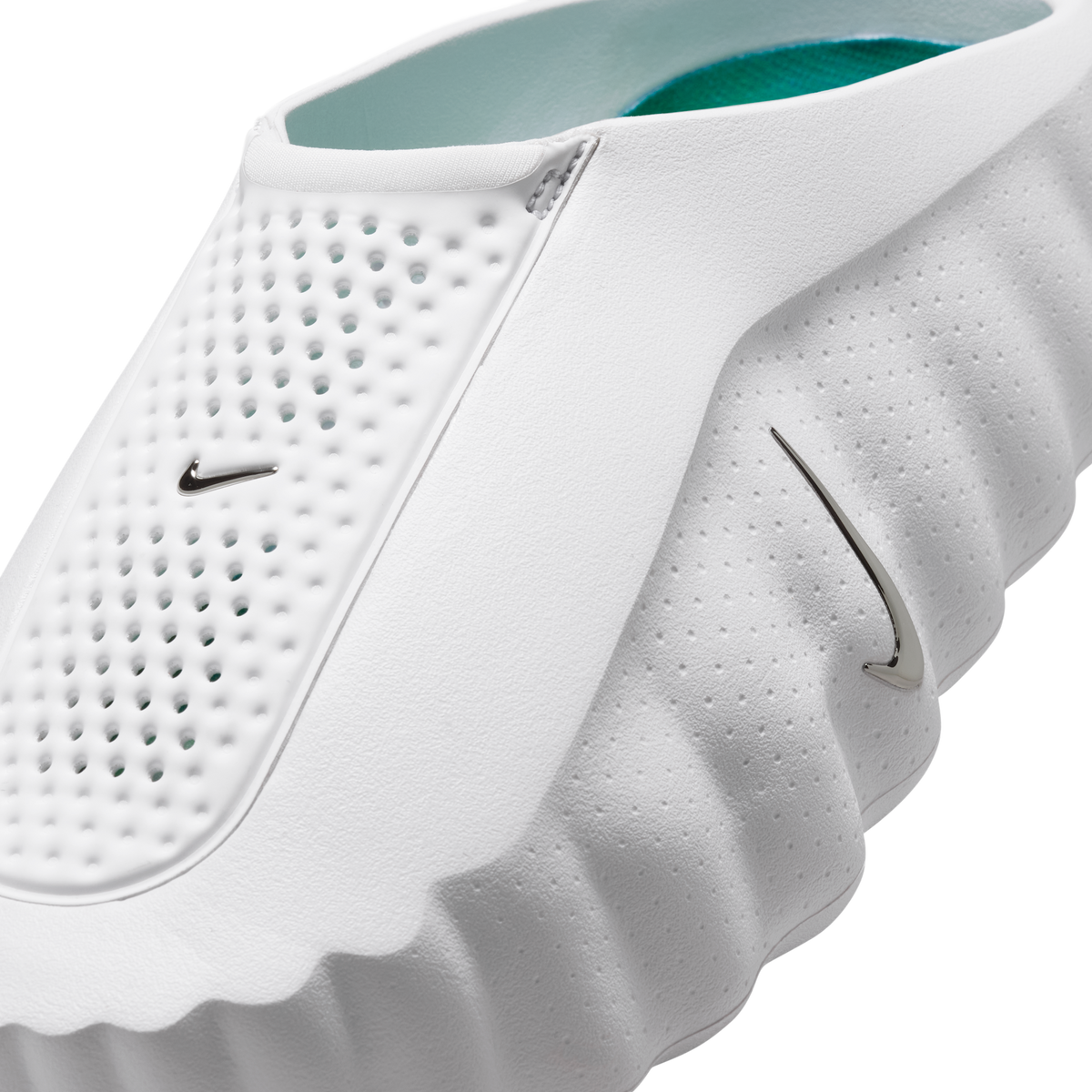 Nike Mind 001 Slide White Metallic Silver