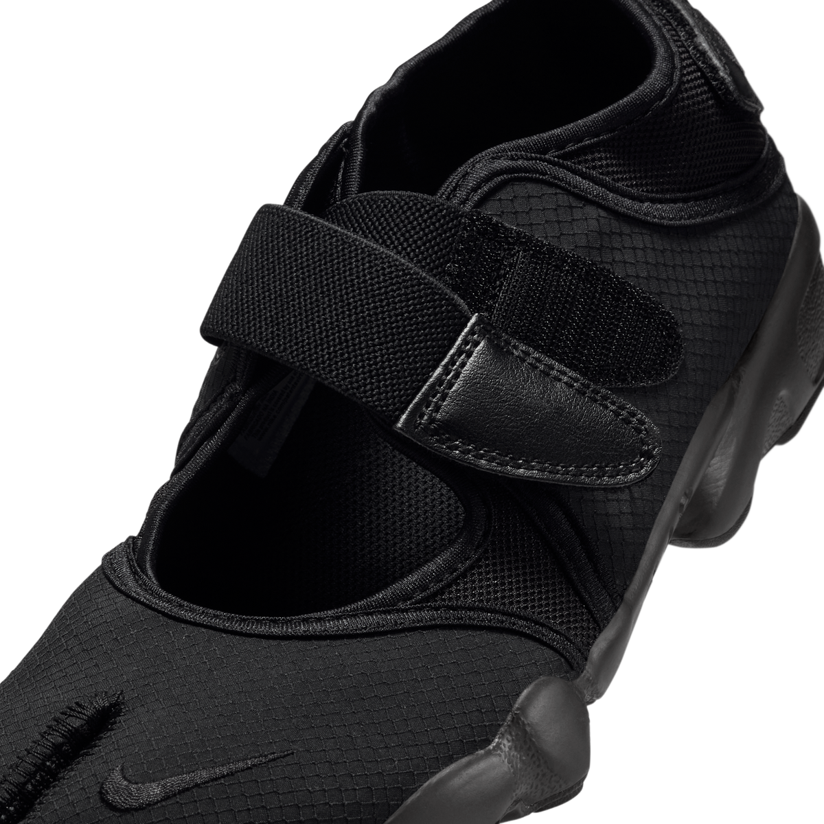 Nike Air Rift Breathe Triple Black (Women's) | DN1338-004