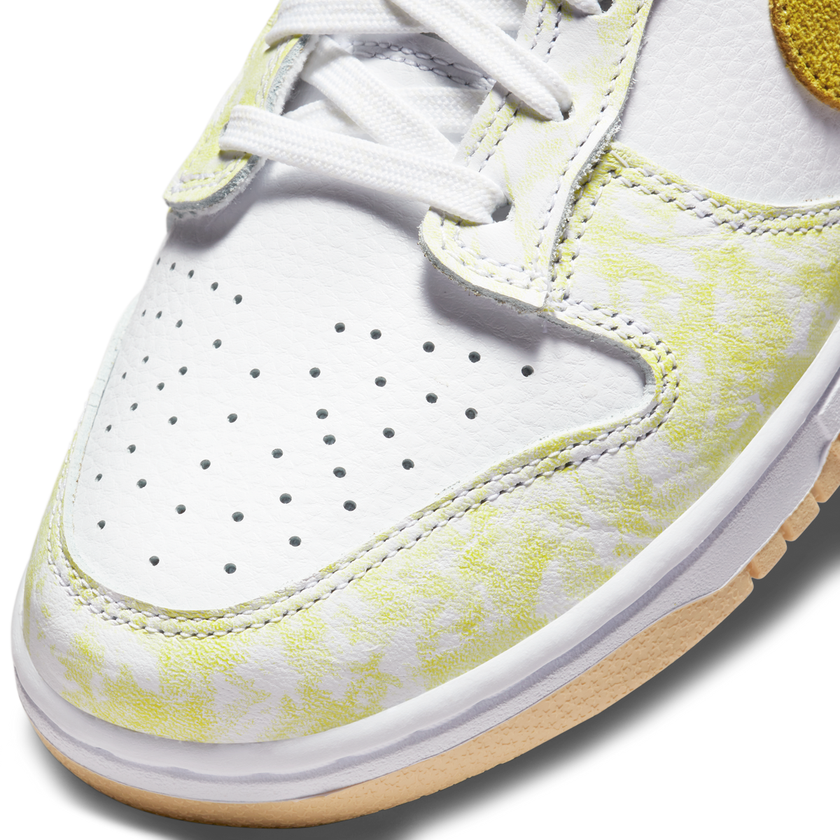 Nike Dunk Low Yellow Strike (Women's)