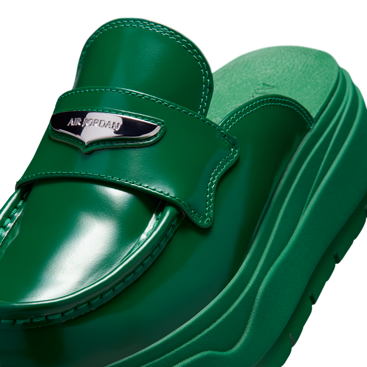 Jordan Mule Malachite Metallic Silver (Women's)