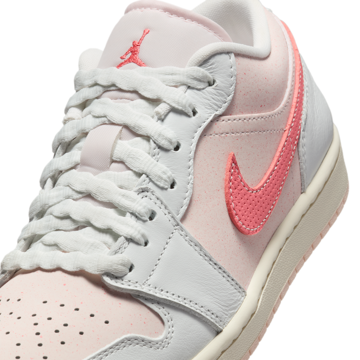 Jordan 1 Low SE Strawberry Milkshake (Women's)