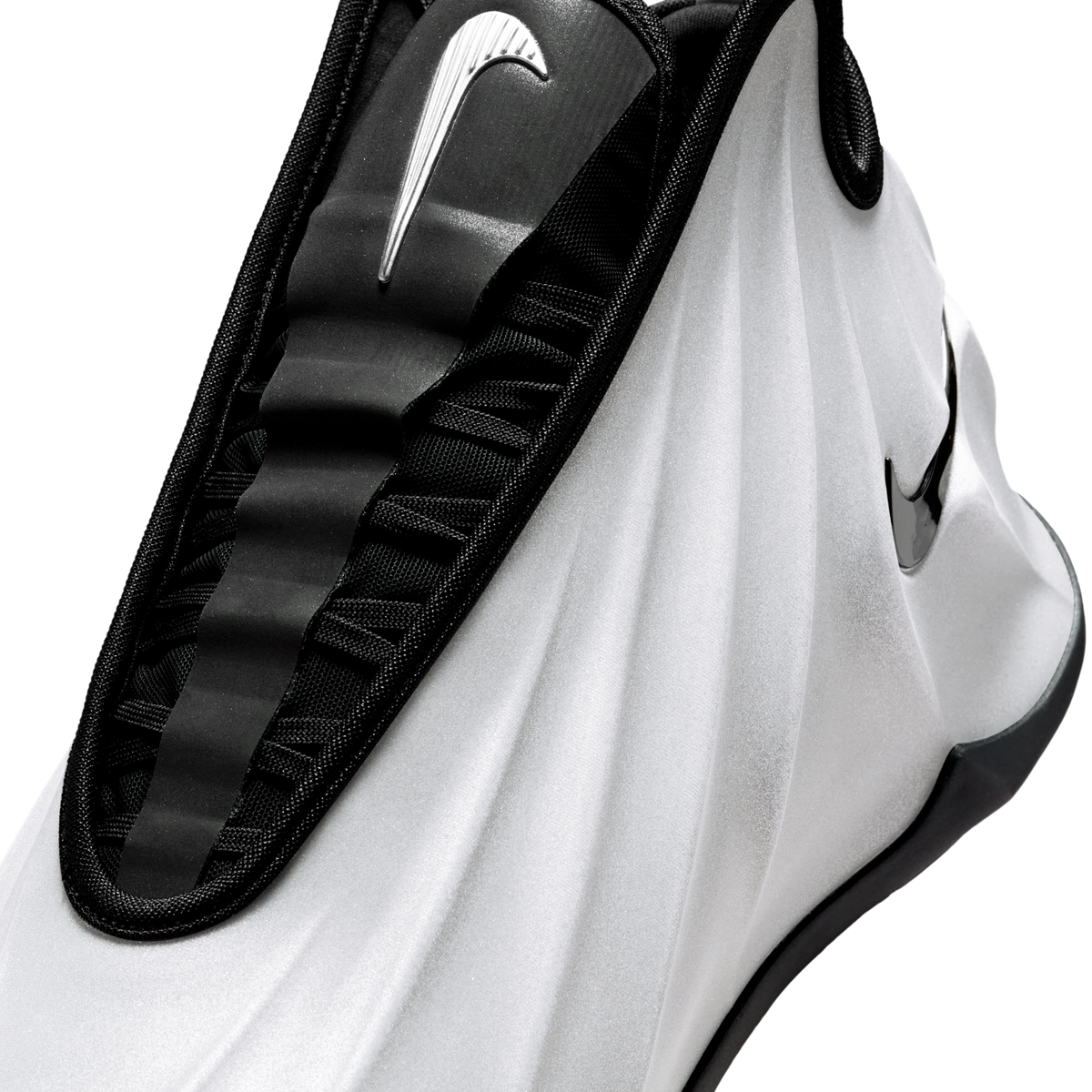 Nike GT Future Metallic Silver