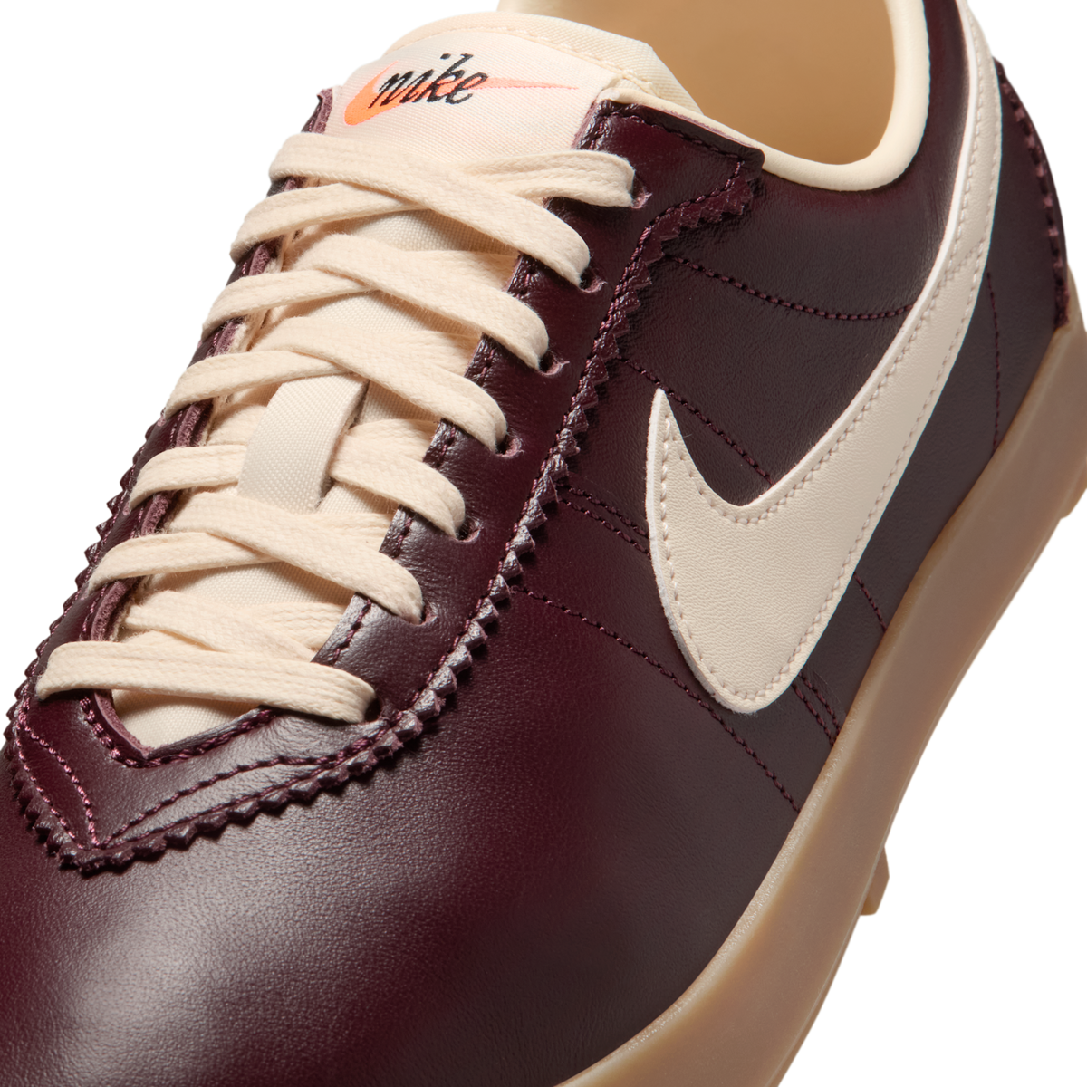 Nike Astro Grabber Leather Burgundy Crush Gum (Women's)