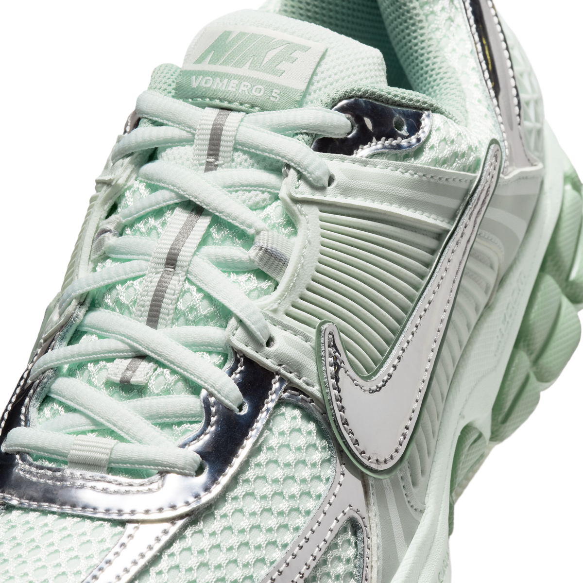 Nike Zoom Vomero 5 Barely Green Steam Metallic Silver (Women's)