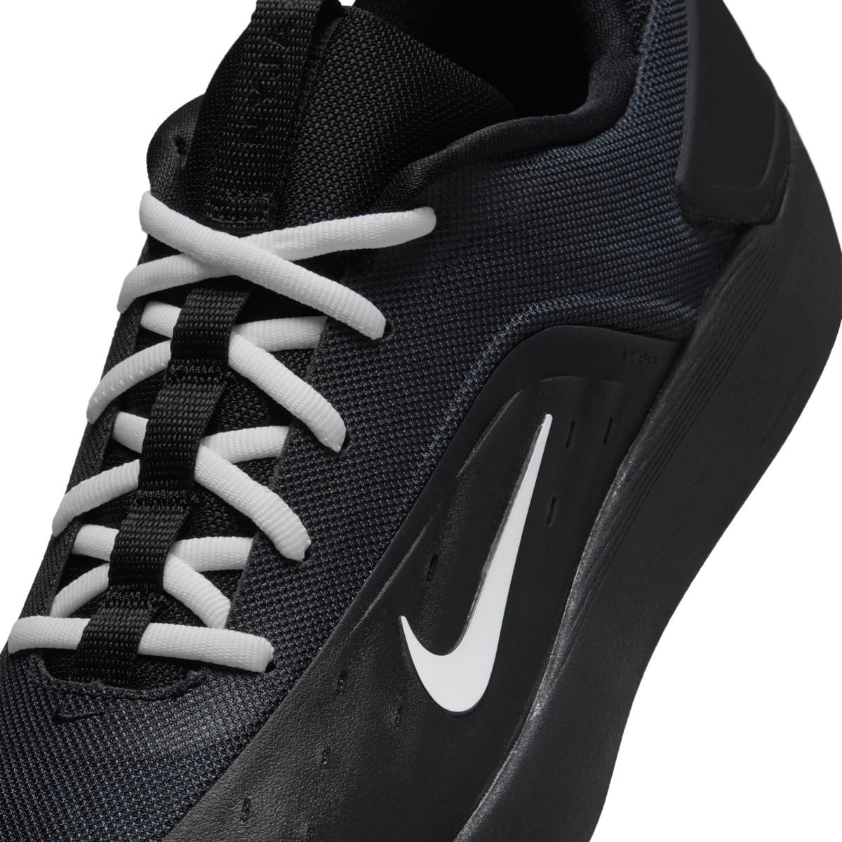 Nike SB Zoom Nyjah 4 Black White