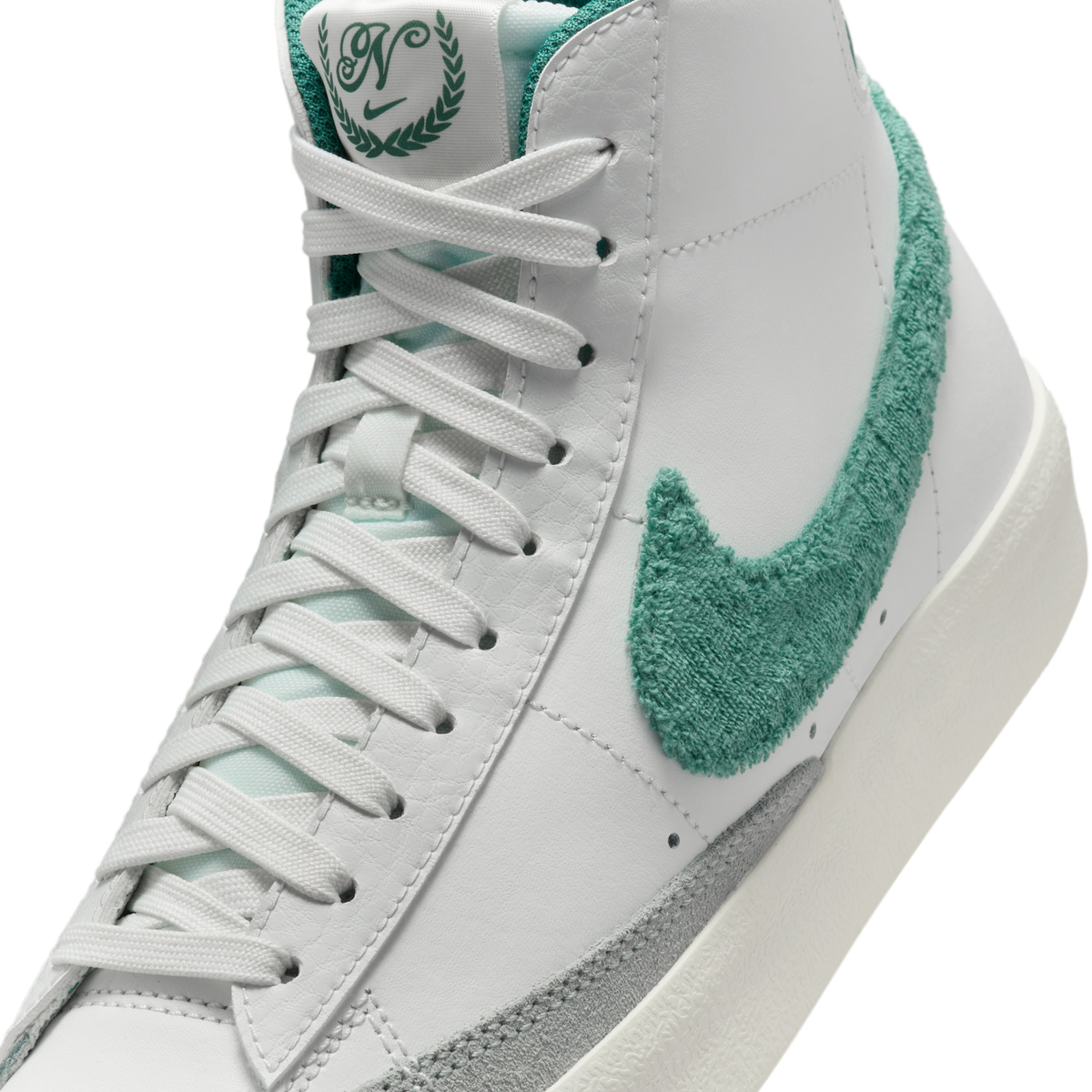 Nike Blazer Mid '77 Summit White Phantom Light Pumice Bicoastal (GS)