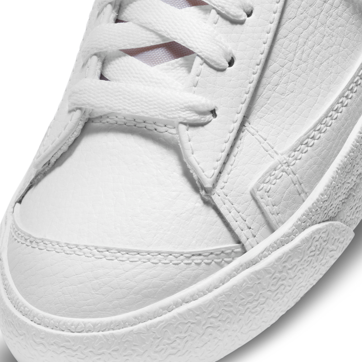 Nike Blazer Mid 77 White Glacier Blue (Women's) | DD0502-102