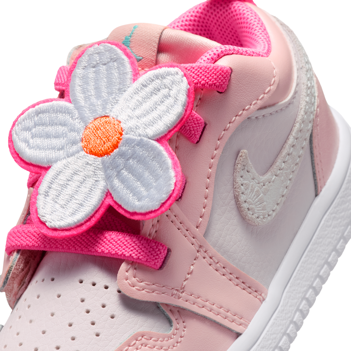 Jordan 1 Low ALT SE Pink Bloom (TD)