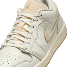 Jordan 1 Low SE Metallic Team Gold (Women's)