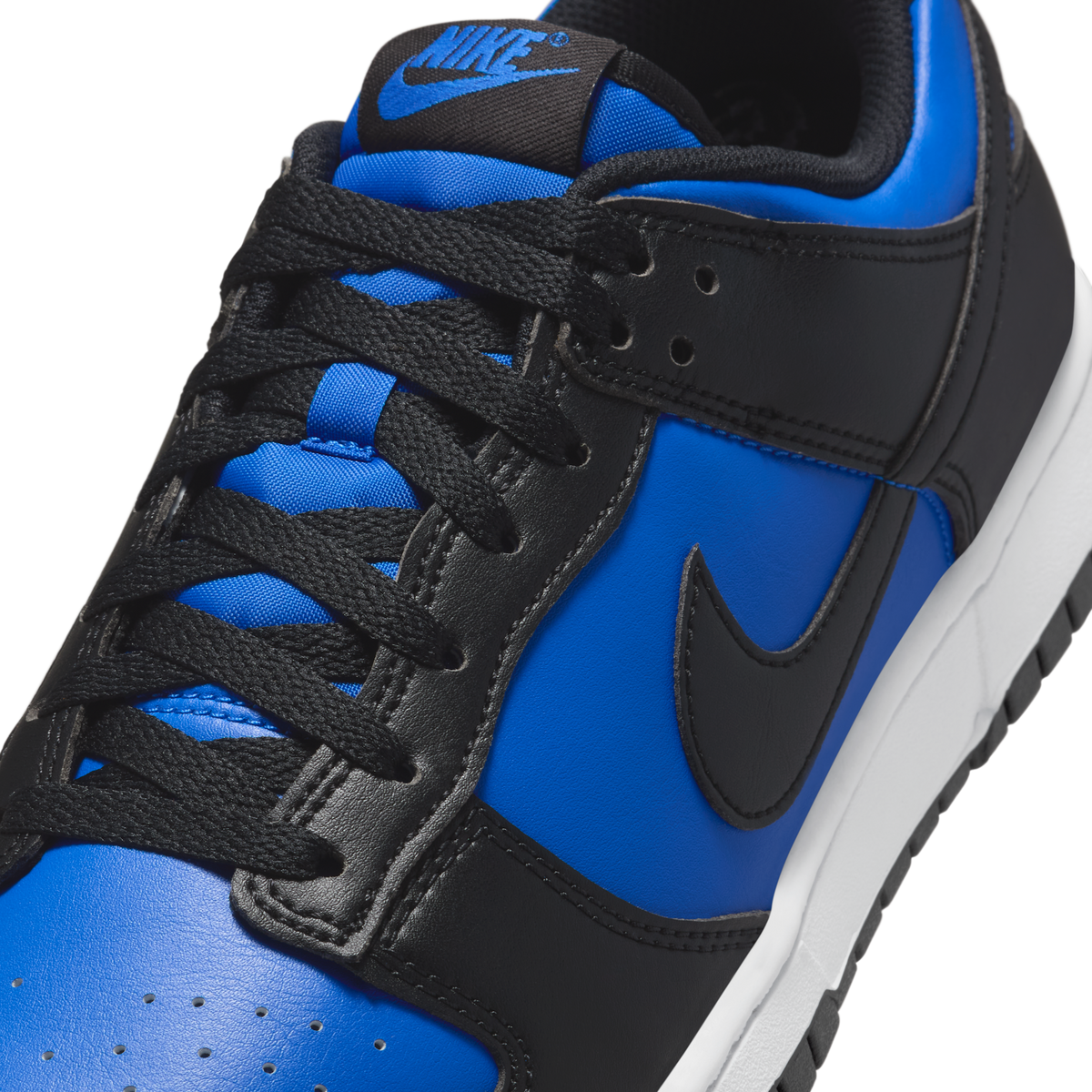 Nike Dunk Low Hyper Royal
