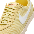 Nike Astrograbber Textile Soft Yellow Sail (Women's)