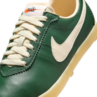 Nike Astro Grabber Fir Muslin (Women's)